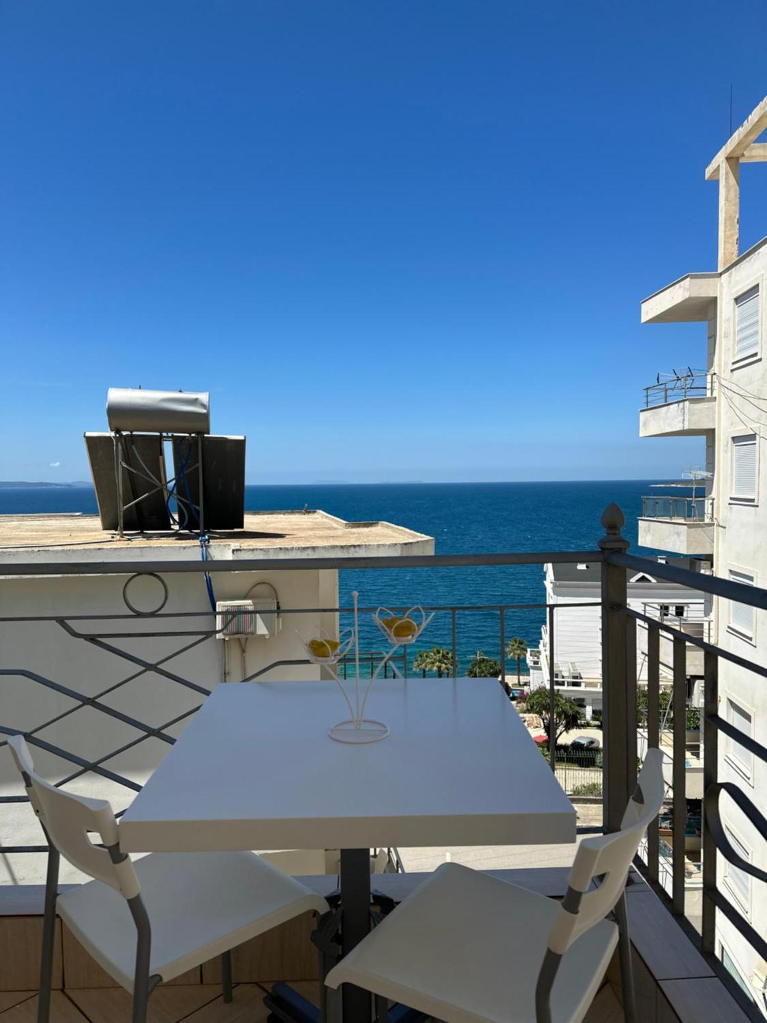 Vila Lemon Tree Sarandë 外观 照片