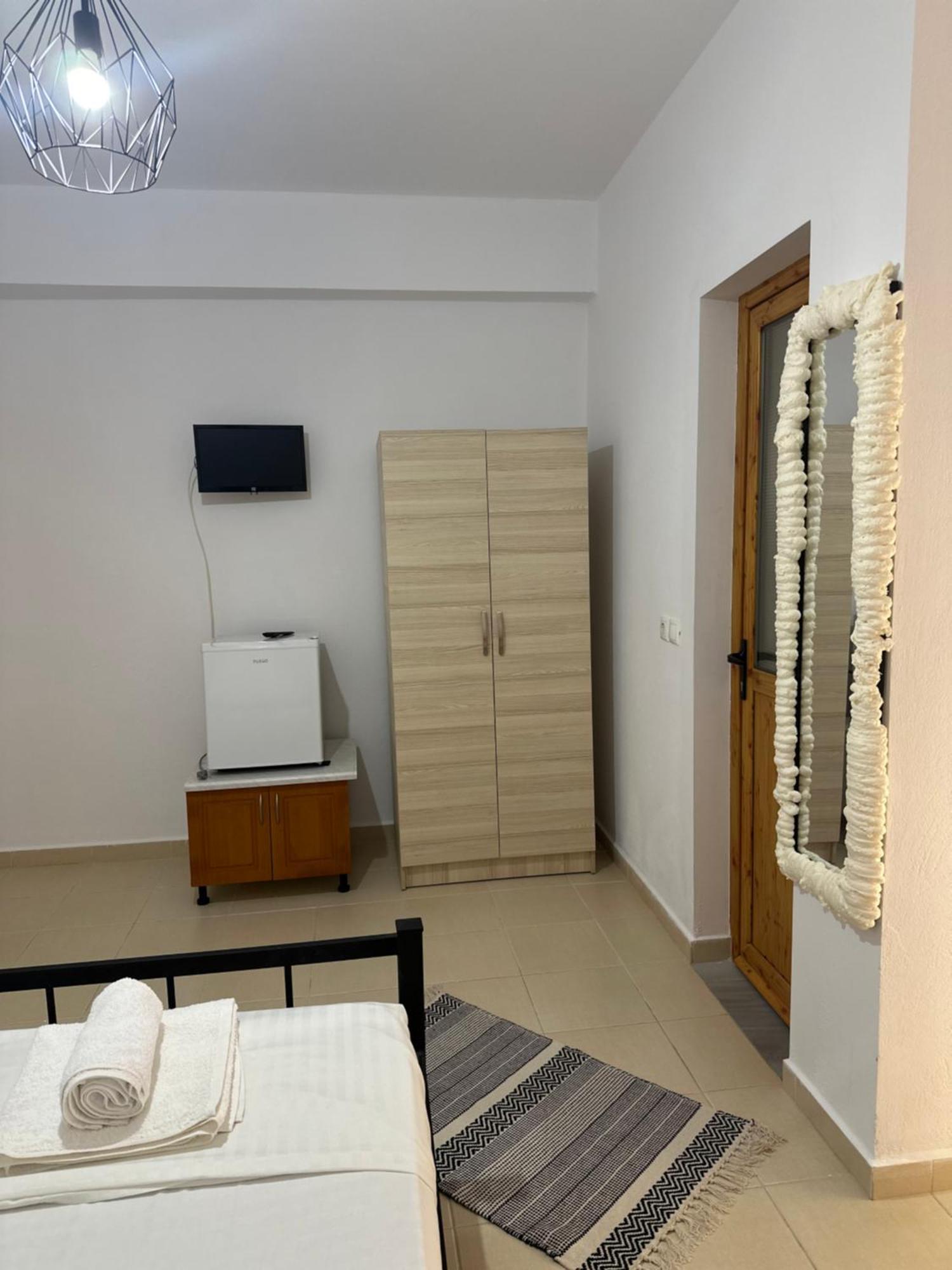 Vila Lemon Tree Sarandë 外观 照片